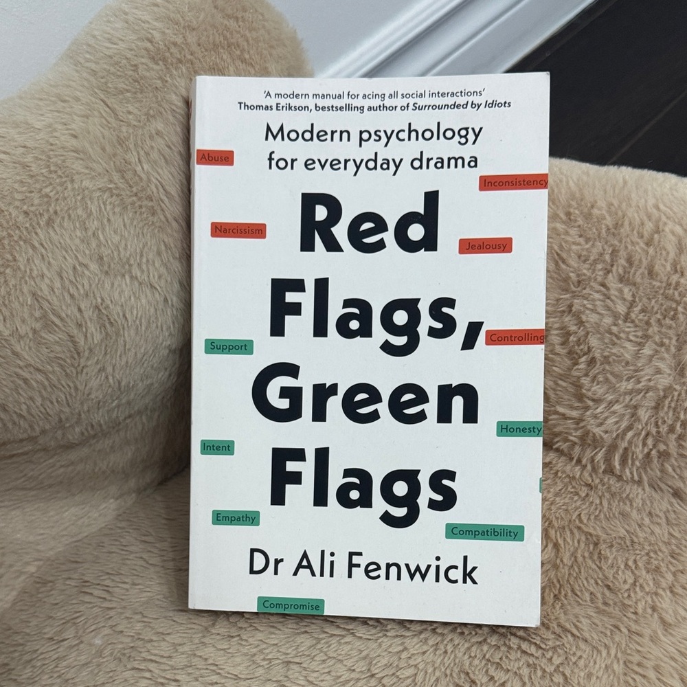 Red Flags, Green Flags Book by Dr Ali Fenwick